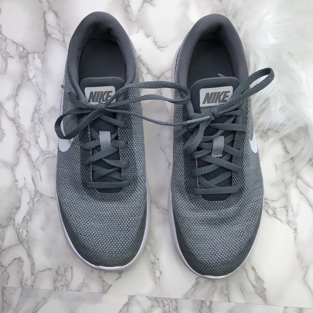 Nike Flex Gray Canvas Sneakers Size 8 Running
